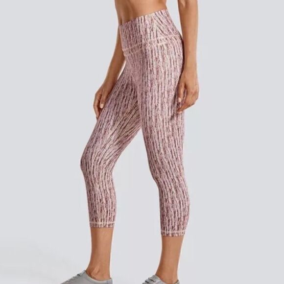 NWT CRZ YOGA Isabella HR Crop Leggings Stripe Multi, Size 4/6 Small NWT - Picture 1 of 8